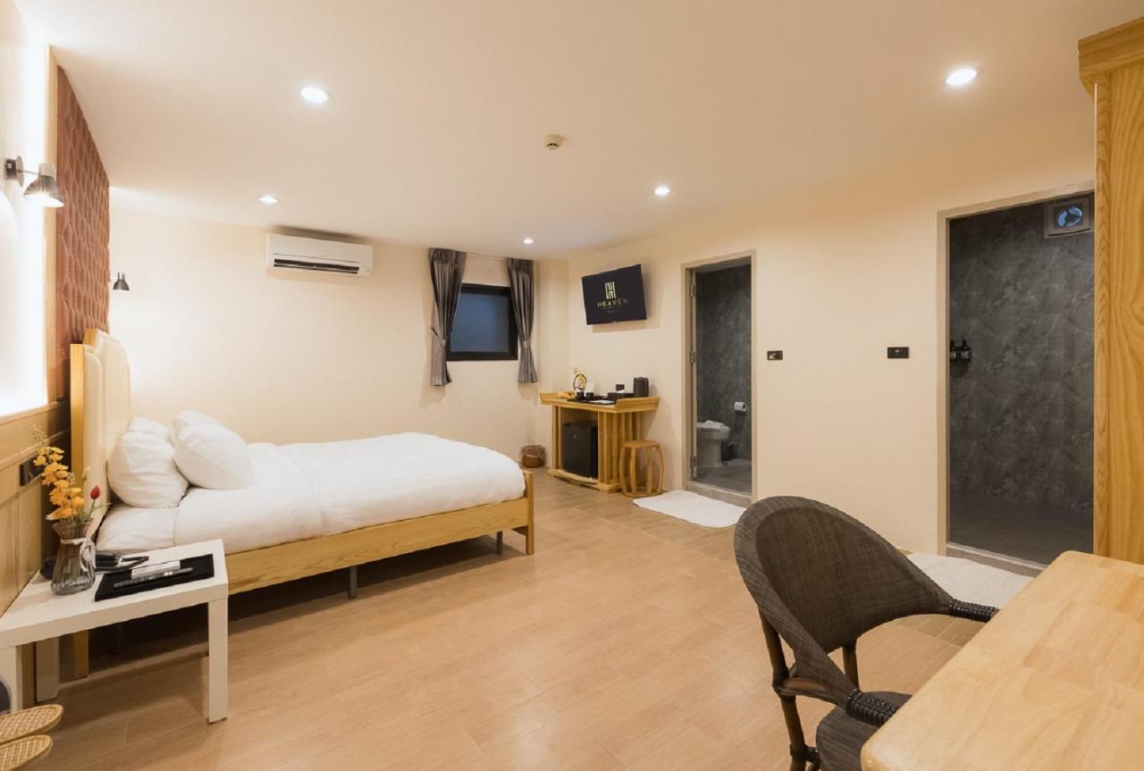 Heaven Boutique Hotel Bangkok Ngoại thất bức ảnh